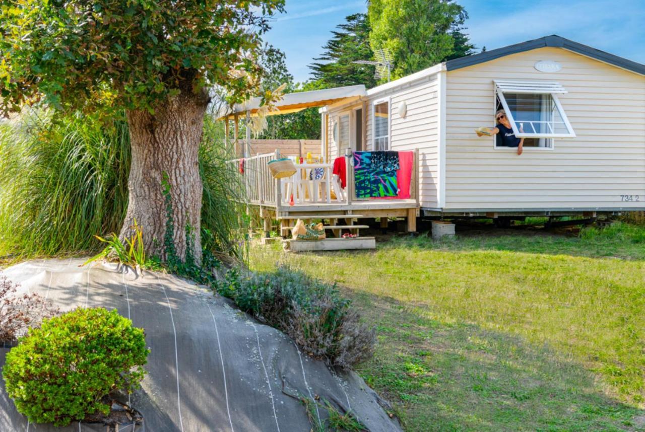 Camping Les Carolins Saint-Lo-d'Ourville Exterior photo