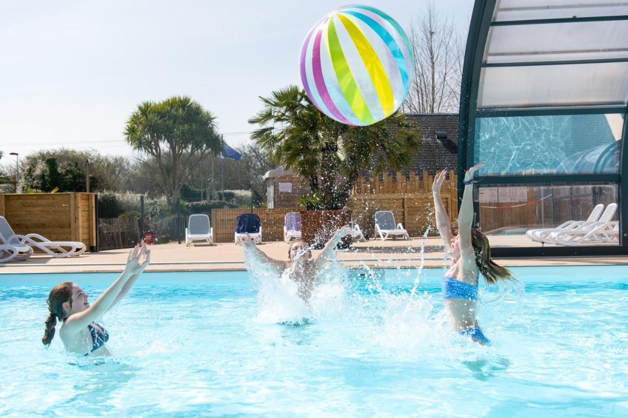 Camping Les Carolins Saint-Lo-d'Ourville Exterior photo